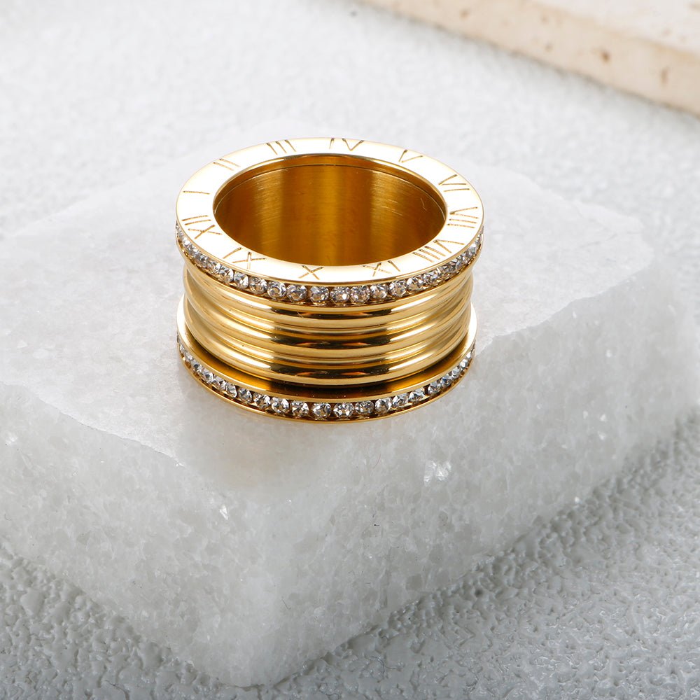 Luxuriöser Imperial-Ring, 18 Karat vergoldet