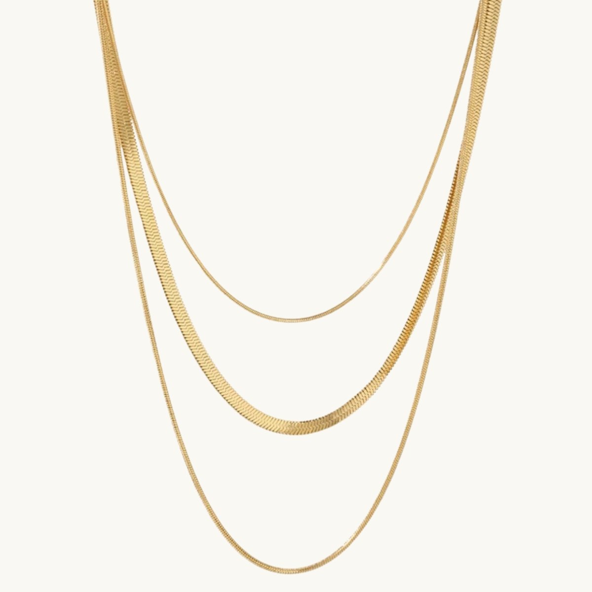 Celina Trio Layered Mesh Necklace, plattiert mit 18 Karat Gold